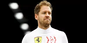 Foto zur News: Ferrari: Binotto schreibt WM schon ab, Vettel gibt sich