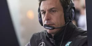 Foto zur News: Mercedes in der Krise: Toto Wolff übernimmt die