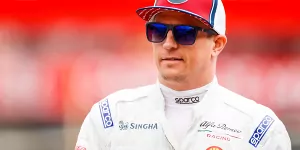 Foto zur News: Kimi Räikkönen: &quot;Manche verwenden mein Buch, um damit Feuer