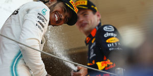 Foto zur News: Christian Horner: Verstappen ist nicht wie Hamilton