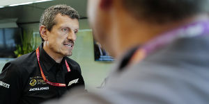 Foto zur News: Günther Steiner: Silverstone-Kollision noch nicht überwunden
