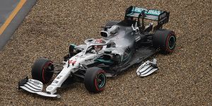 Foto zur News: &quot;Retire the car!&quot;: Hamilton forderte Mercedes zum Aufgeben