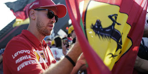 Foto zur News: Sebastian Vettel: &quot;Bringt nichts, das Handtuch zu werfen&quot;