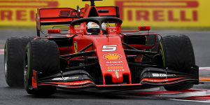 Foto zur News: Ferrari am Freitag mit Aero-Updates: Vettel ist gerne ein