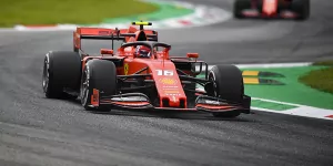 Foto zur News: Formel 1 Monza 2019: Ferrari und Mercedes Kopf an Kopf