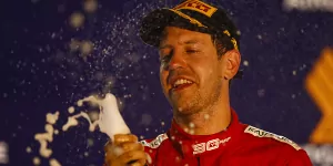 Foto zur News: Fahrernoten Singapur: Vettel beendet lange Durststrecke!