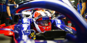 Foto zur News: Daniil Kwjat: FIA-Helmregel ist &quot;ein Witz&quot;