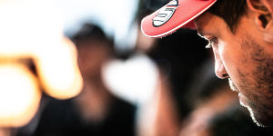 Foto zur News: Brundle schreibt Vettel nicht ab: &quot;Ist eine Kopfsache&quot;
