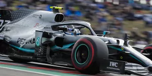 Foto zur News: Valtteri Bottas rätselt: Acht Zehntel Rückstand auf Lewis