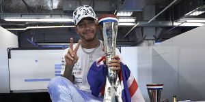 Foto zur News: Prost: Hamiltons Rekordjagd ist gut für die Formel 1