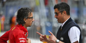 Foto zur News: Was der FIA-Rennleiter über die Ferrari-Kollision sagt