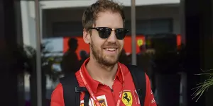 Foto zur News: &quot;Das ist wie Kreisliga hier&quot;: Vettel spottet über defektes