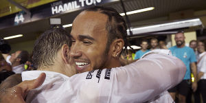Foto zur News: Entscheidung gefallen: Lewis Hamilton wieder Fahrer des