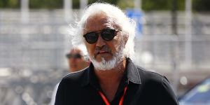Foto zur News: Flavio Briatore: Ferrari braucht Lewis Hamilton nicht