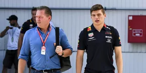 Foto zur News: Jos Verstappen: Auf Mercedes wäre Max schon Weltmeister