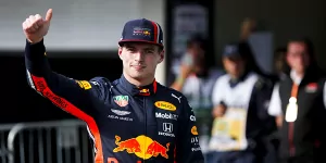 Foto zur News: Bis 2023! Max Verstappen verlängert Formel-1-Vertrag bei Red