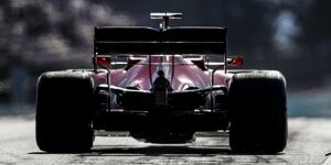 Foto zur News: Sebastian Vettel befürchtet: Überholen ist noch schwieriger