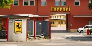 Foto zur News: Wegen Coronavirus: Ferrari stellt Produktion in der Fabrik