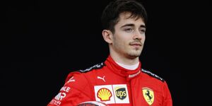 Foto zur News: &quot;Wie Verstappen&quot;: Leclerc rügt Albon beim &quot;Race for the