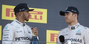 Foto zur News: Rosberg über Hamilton-Duelle: Gibt viele Dinge, die ihr noch
