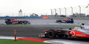 Foto zur News: Vettel-Webber-Crash in Istanbul 2010: Der Anfang vom Ende