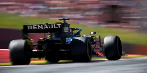 Foto zur News: Formel-1-Liveticker: Exklusive Videos vom Renault-Test in