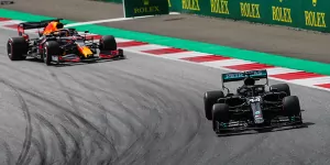 Foto zur News: Max Verstappen: Lewis Hamilton hat doch nur mit uns gespielt