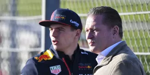 Foto zur News: Max Verstappen schreitet ein: Christian Horner hat &quot;nicht