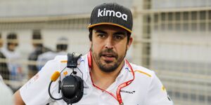 Foto zur News: Selbst mit 40 Jahren: Alonso laut Button noch immer