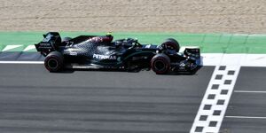 Foto zur News: Mercedes-Teamchef: Eigentlich war Bottas schneller als