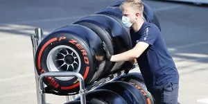 Foto zur News: Hamilton übt Kritik an Reifen: Pirelli sollte mehr auf