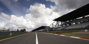 Foto zur News: Wegen Wetter am Nürburgring: Daniel Ricciardo erwartet