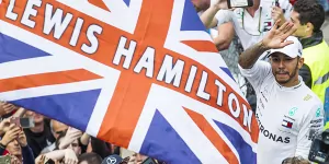 Foto zur News: Sir Lewis Hamilton: Queen wird Formel-1-Star zum Ritter