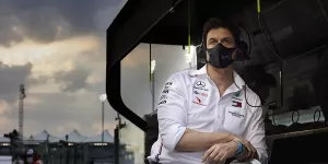 Foto zur News: Toto Wolff: Neues Motorenreglement bis Mitte 2022 ist