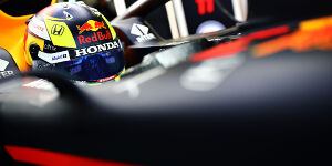 Foto zur News: Formel-1-Liveticker: Sergio Perez dreht erste Runden im Red