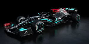 Foto zur News: Launch Mercedes F1 W12: Knackt Hamilton damit Schumachers