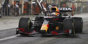 Foto zur News: Formel-1-Test 2021 Bahrain: Verstappen Schnellster,