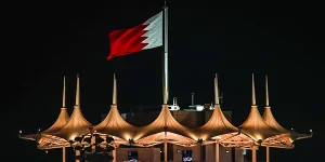 Foto zur News: Die BioNTech-Impfung in Bahrain und wie die Formel 1 damit