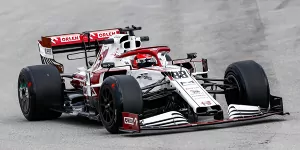 Foto zur News: Mit auffälligen &quot;Radkappen&quot;: Robert Kubica testet Reifen für