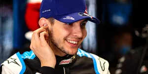 Foto zur News: Neuer Dreijahresvertrag: Esteban Ocon verlängert mit Alpine