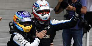 Foto zur News: &quot;Fantastischer Kerl&quot;: Esteban Ocon jubelt dank Alonso über