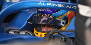 Foto zur News: Fernando Alonso: &quot;Wir müssen es ein bisschen offener