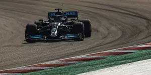 Foto zur News: F1 USA/Austin 2021: Mercedes dominiert beim Trainingsauftakt