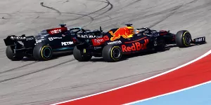 Foto zur News: Duell der Giganten in Austin: Verstappen fightet Hamilton