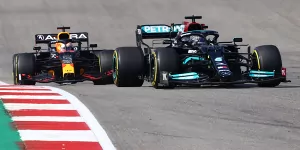 Foto zur News: Mercedes vs. Red Bull: Wie Hamilton das Rennen in Austin