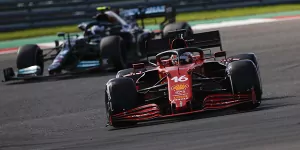 Foto zur News: &quot;Erstaunlich&quot;: Lewis Hamilton zollt Charles Leclerc Respekt