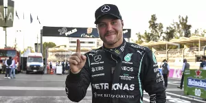 Foto zur News: Pole für Valtteri Bottas: Seit dem Alfa-Romeo-Deal läuft es