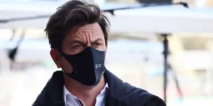 Foto zur News: Toto Wolff: Ich vertraue den Formel-1-Kommissaren weiterhin!