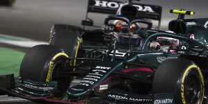 Foto zur News: Doppelte Kollision kostet Sebastian Vettel mögliche Punkte