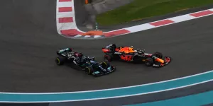 Foto zur News: Max Verstappen über Runde 1 in Abu Dhabi: &quot;Verstehe ich